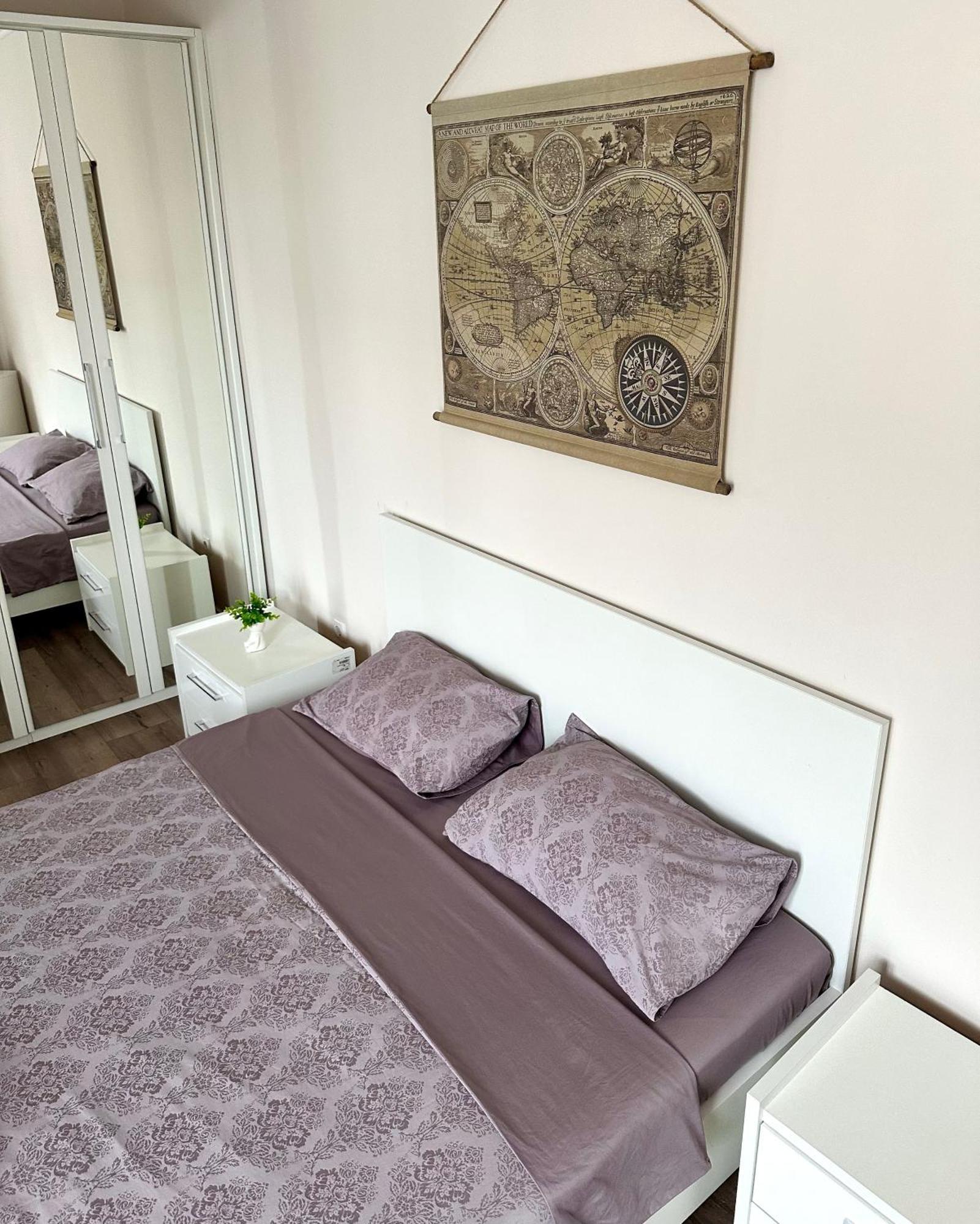 Moonlight Charming Shelter - 3Br 180º Balcony View Apartman Nagyvárad Kültér fotó